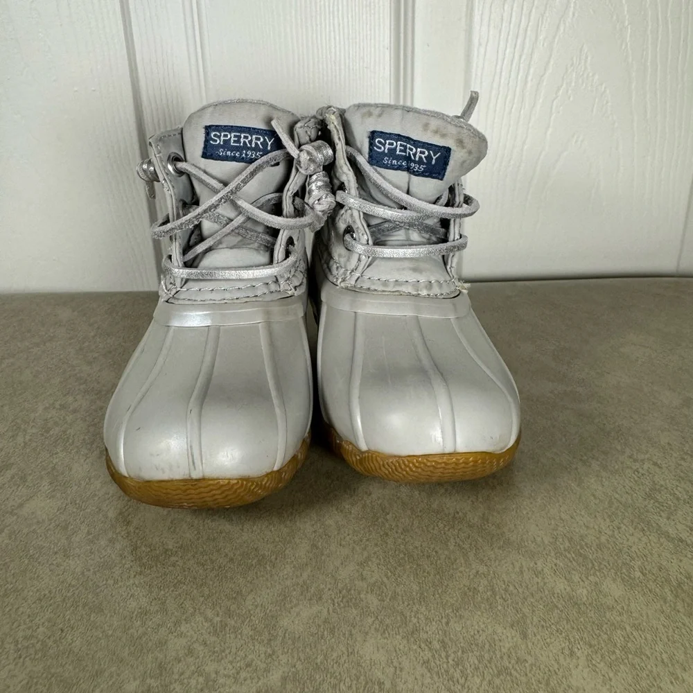 Sperry Silver Saltwater Duck Rain Boots Toddler Lace Up Metallic Size 6m